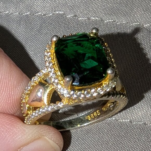 Size 8 Sterling Silver 925 & Gold Accented Emerald Green Statement Ring 5223 - Picture 2 of 8